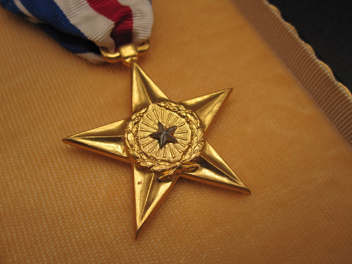 H.W.  - -  Orden USA Medaille Silver Star Medal