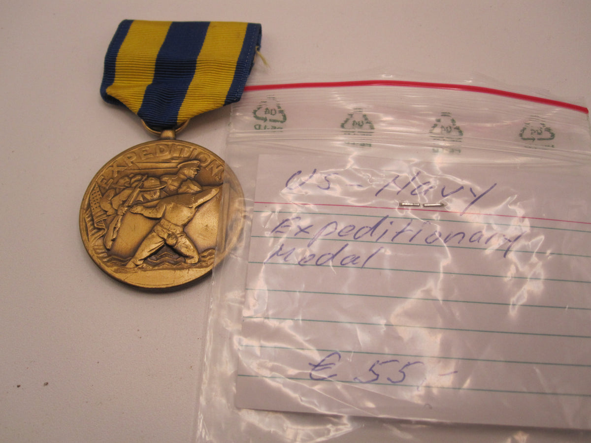 H.W.  - -   USA  Distinguished Service Medal