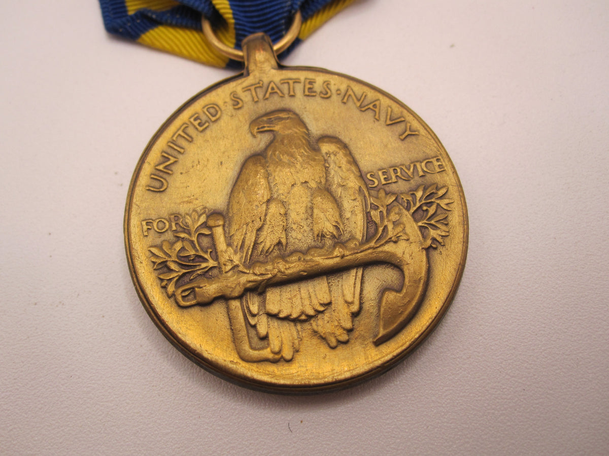 H.W.  - -   USA  Distinguished Service Medal
