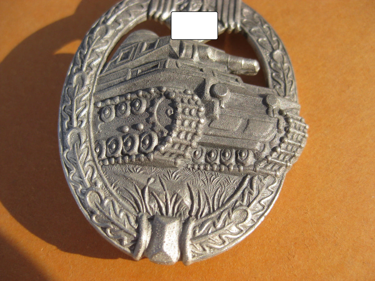 Panzerkampfabzeichen in Silber Hersteller: AS im Dreieck MINT CONDITON