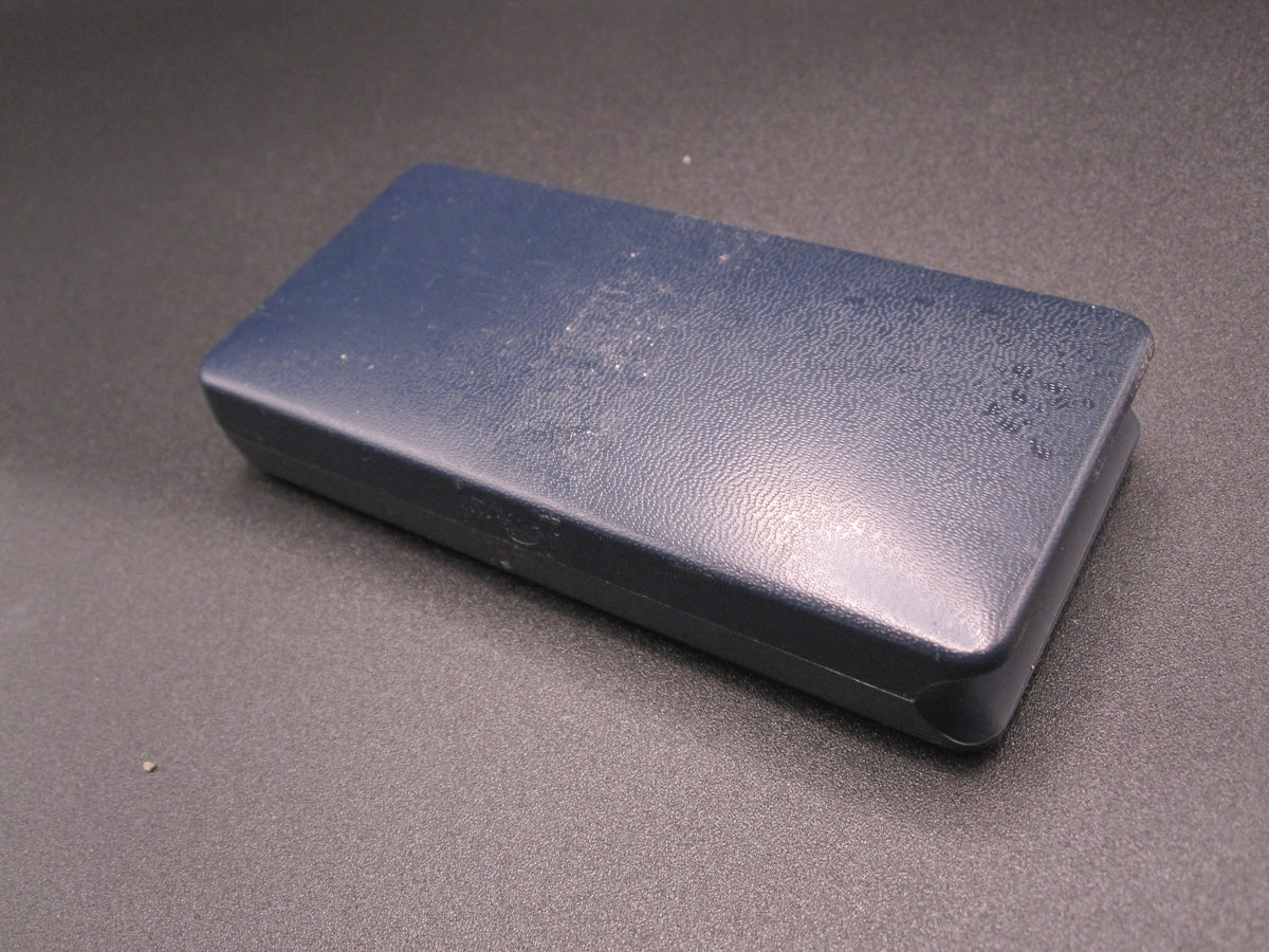 H.W.  - -   Einsatzmedaille der Bundeswehr UNPF in Bronze