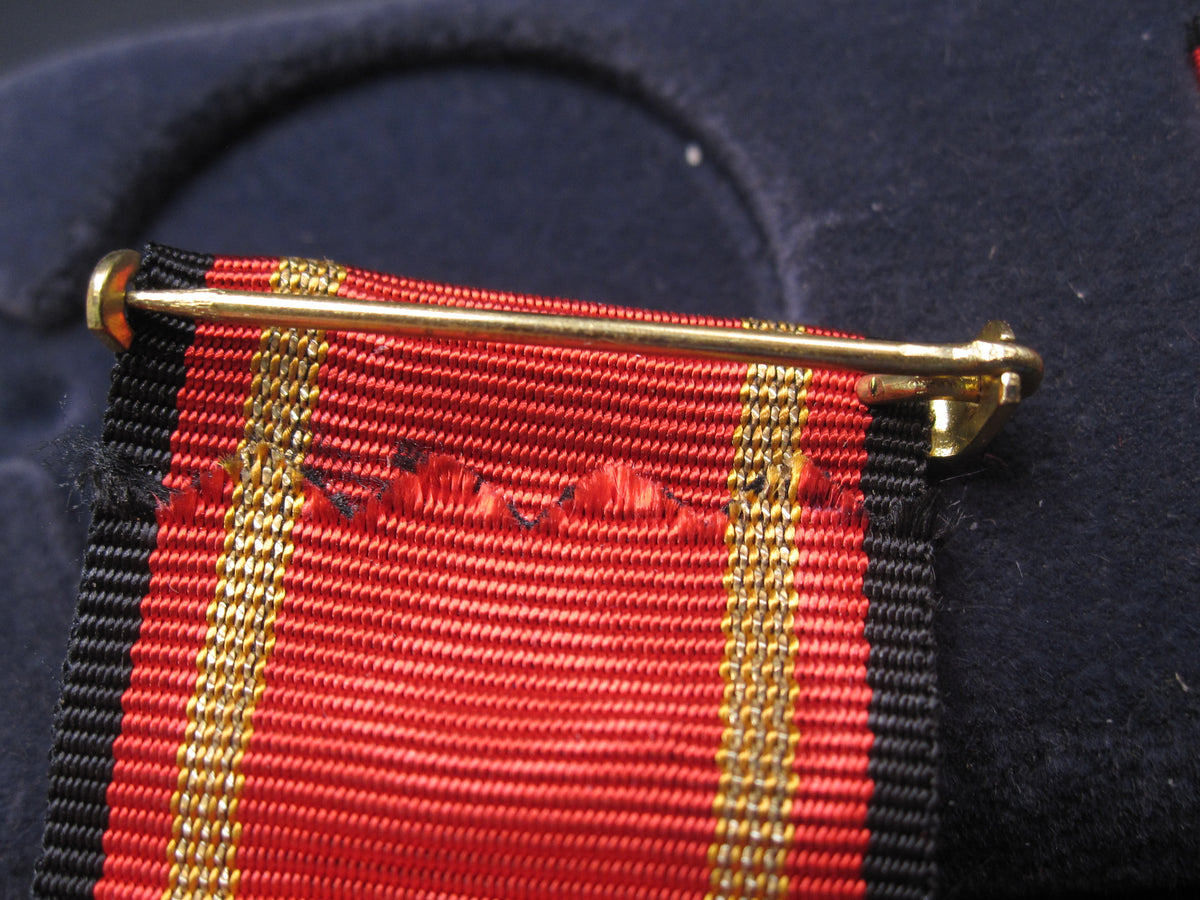 H.W.  - -   Einsatzmedaille der Bundeswehr UNSCOM in Bronze für IRAK