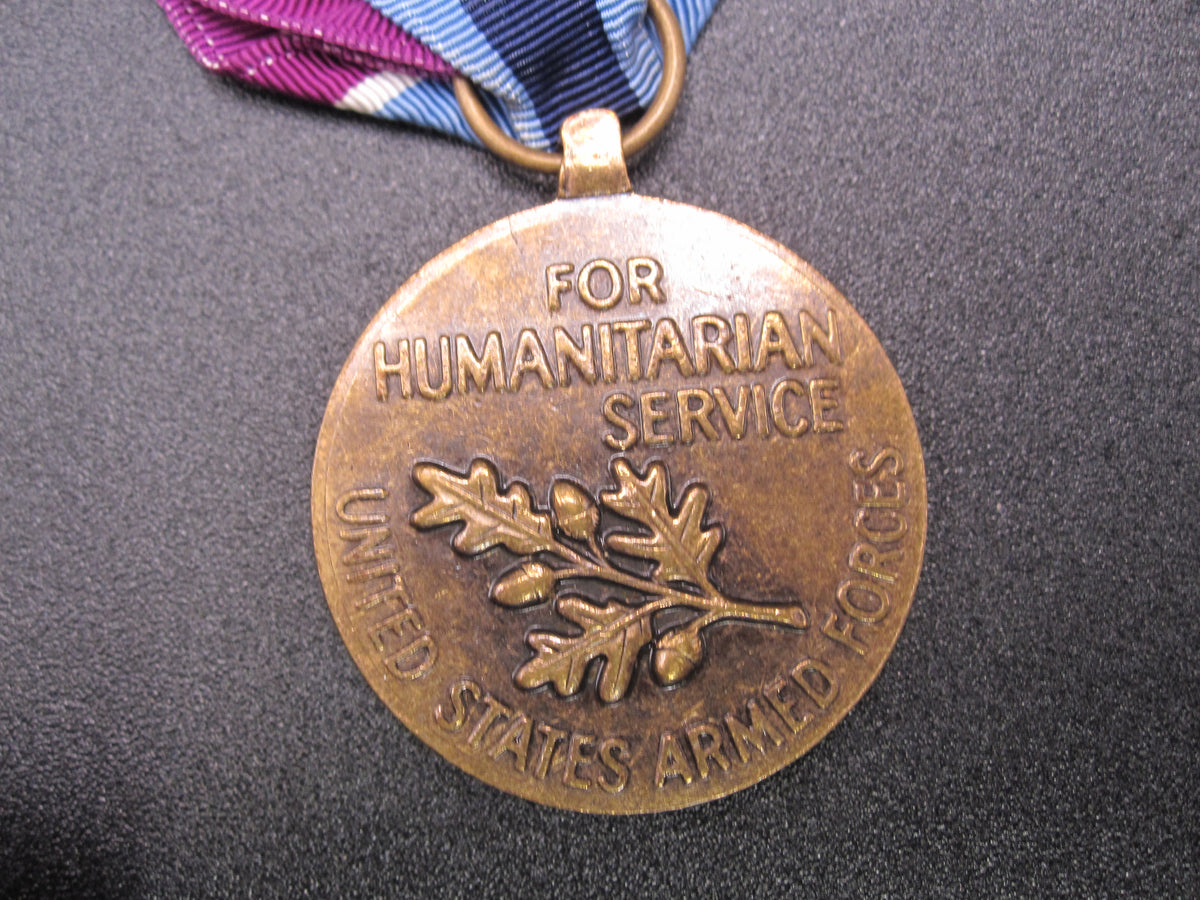 H.W.  - -  Orden USA Medaille Humanitarian Service Medal