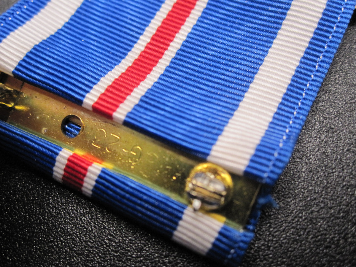 H.W.  - -  USA US Distinguished Flying Cross