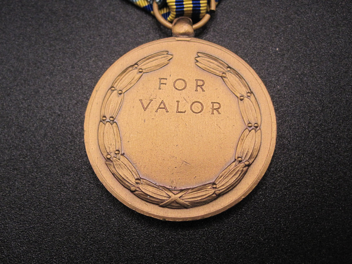 H.W.  - -   Airman&#39;s Medal