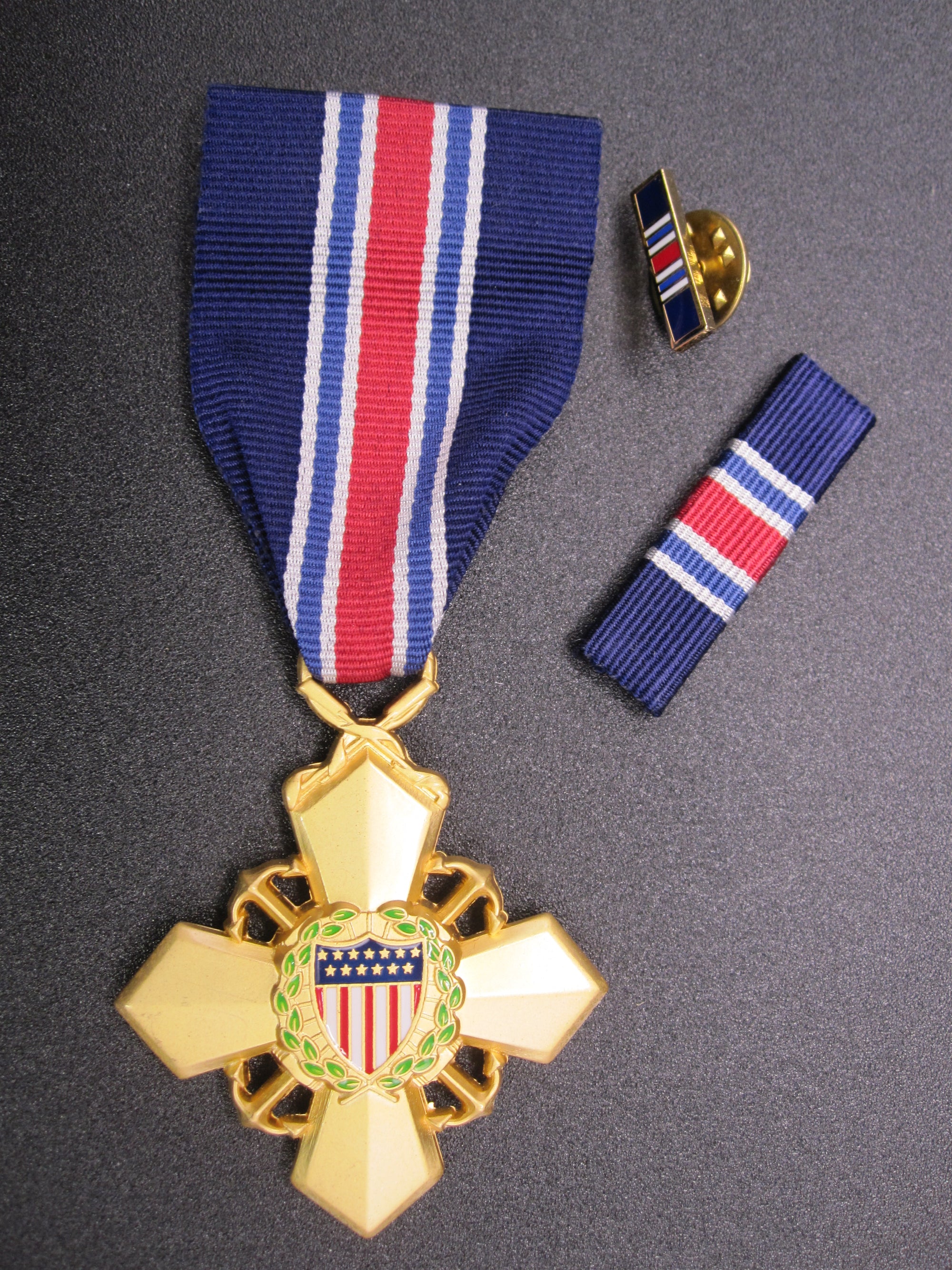 H.W.  - -   US Coast Guard Cross