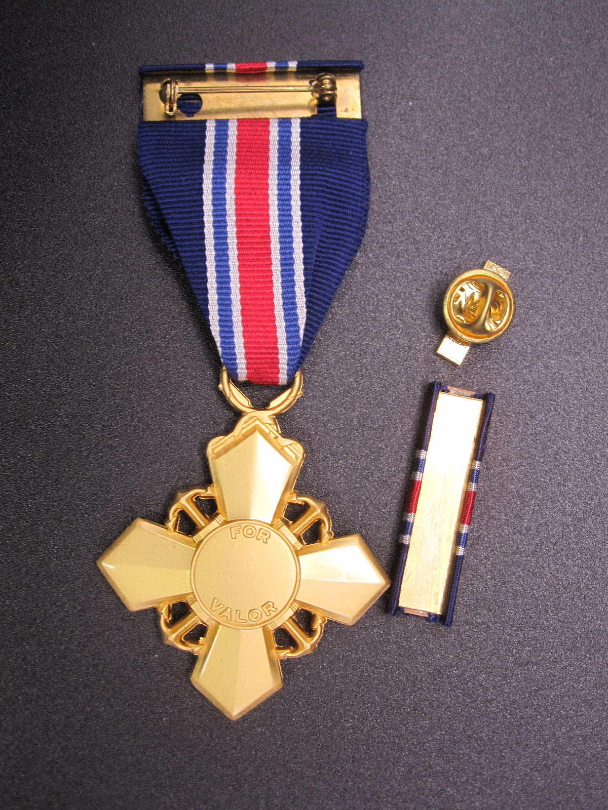 H.W.  - -   US Coast Guard Cross