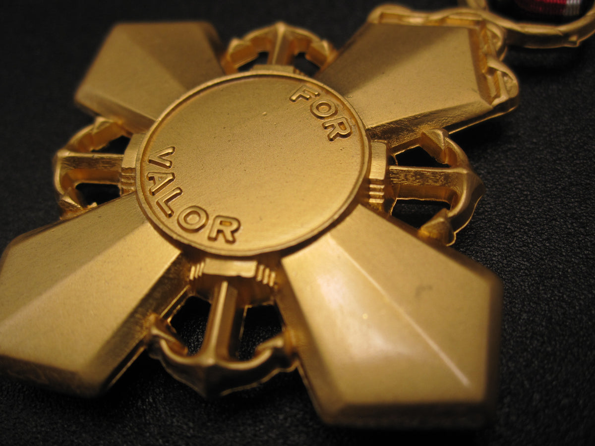 H.W.  - -   US Coast Guard Cross