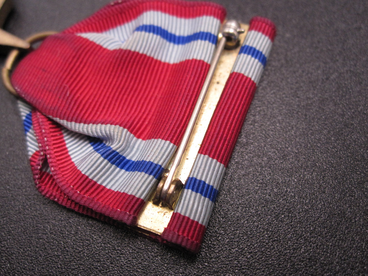 H.W.  - -    Combat Readiness Medal  der Air Force