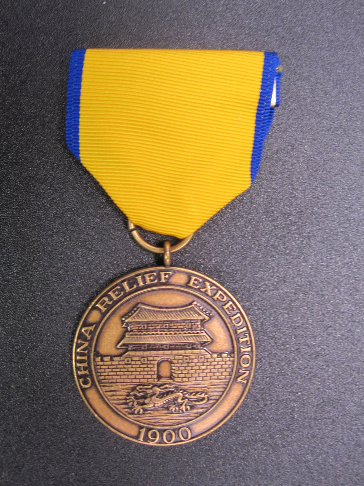 H.W.  - -    CHINA Relief Expedition Medal 1900 - 1901
