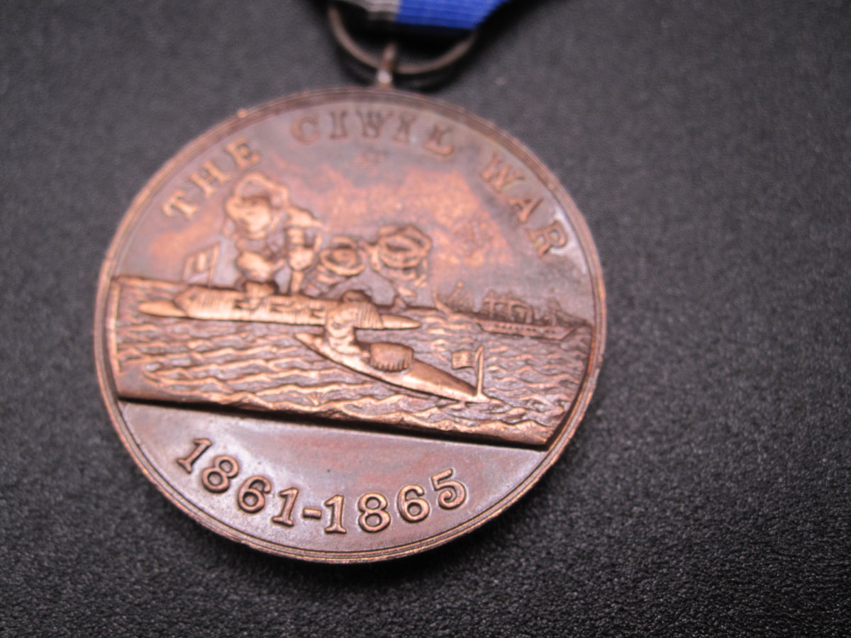 H.W.  - -    Civil War Medal 1861 - 1865