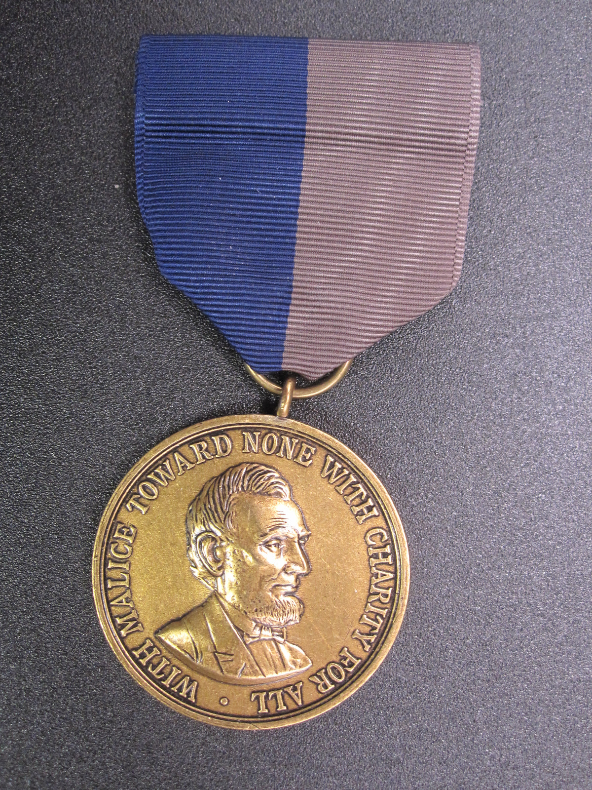 H.W.  - -    Civil War Medal 1861 - 1865