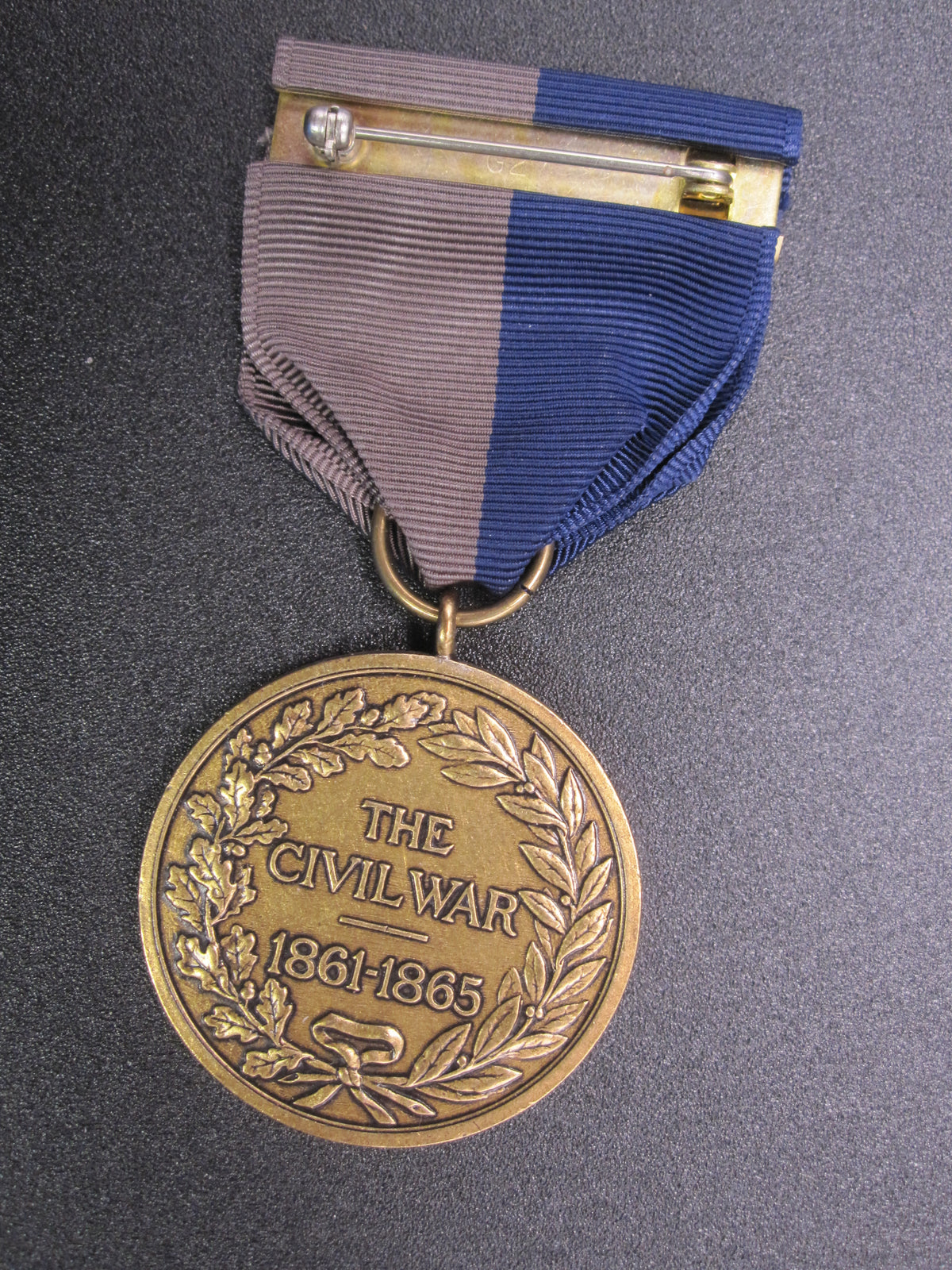 H.W.  - -    Civil War Medal 1861 - 1865