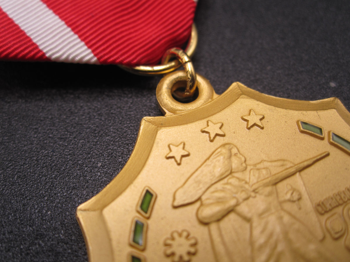 H.W.  - -    Philippine Service Medal  2.Weltkrieg