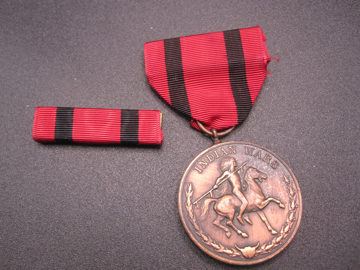 H.W.  - -   Indian Wars Medal 1865 - 1891