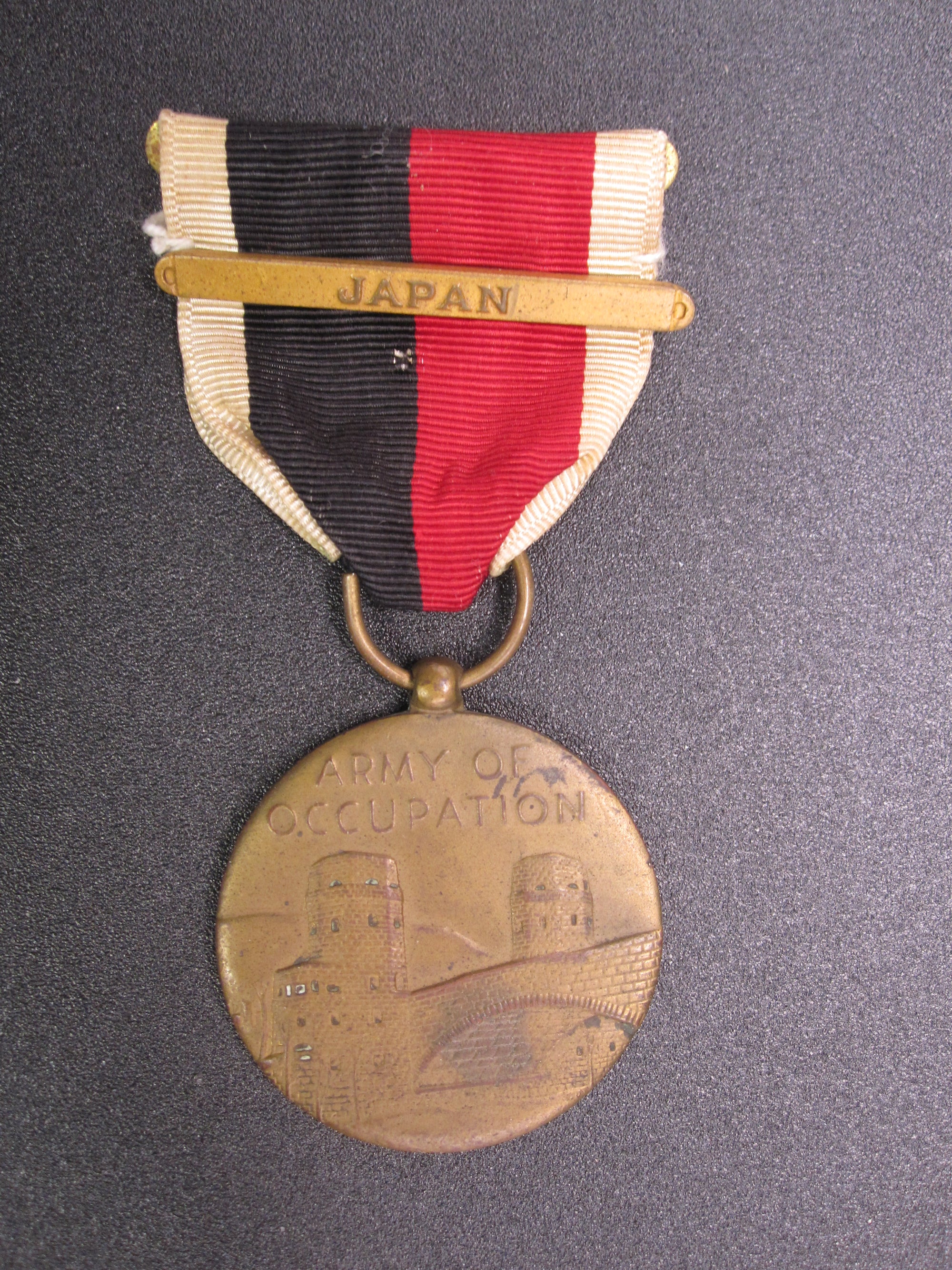 H.W.  - -   Army of Occupation Medal JAPAN 1945   2.Weltkrieg