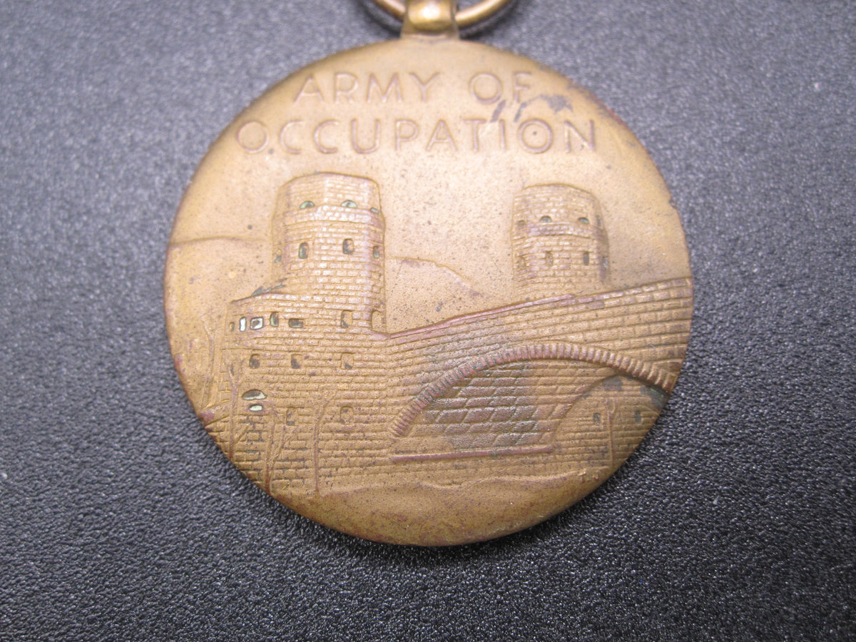 H.W.  - -   Army of Occupation Medal JAPAN 1945   2.Weltkrieg