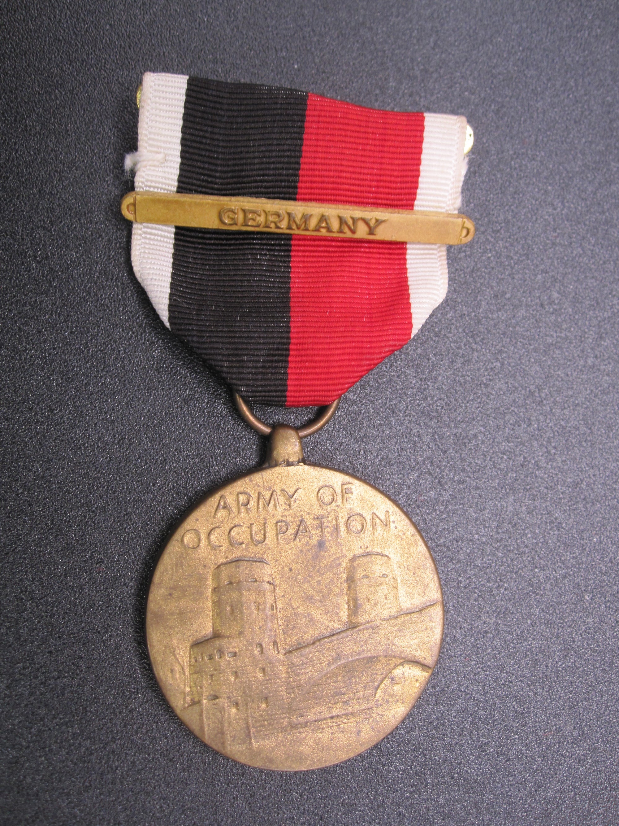 H.W.  - -   Army of Occupation Medal Germany 1945   2.Weltkrieg