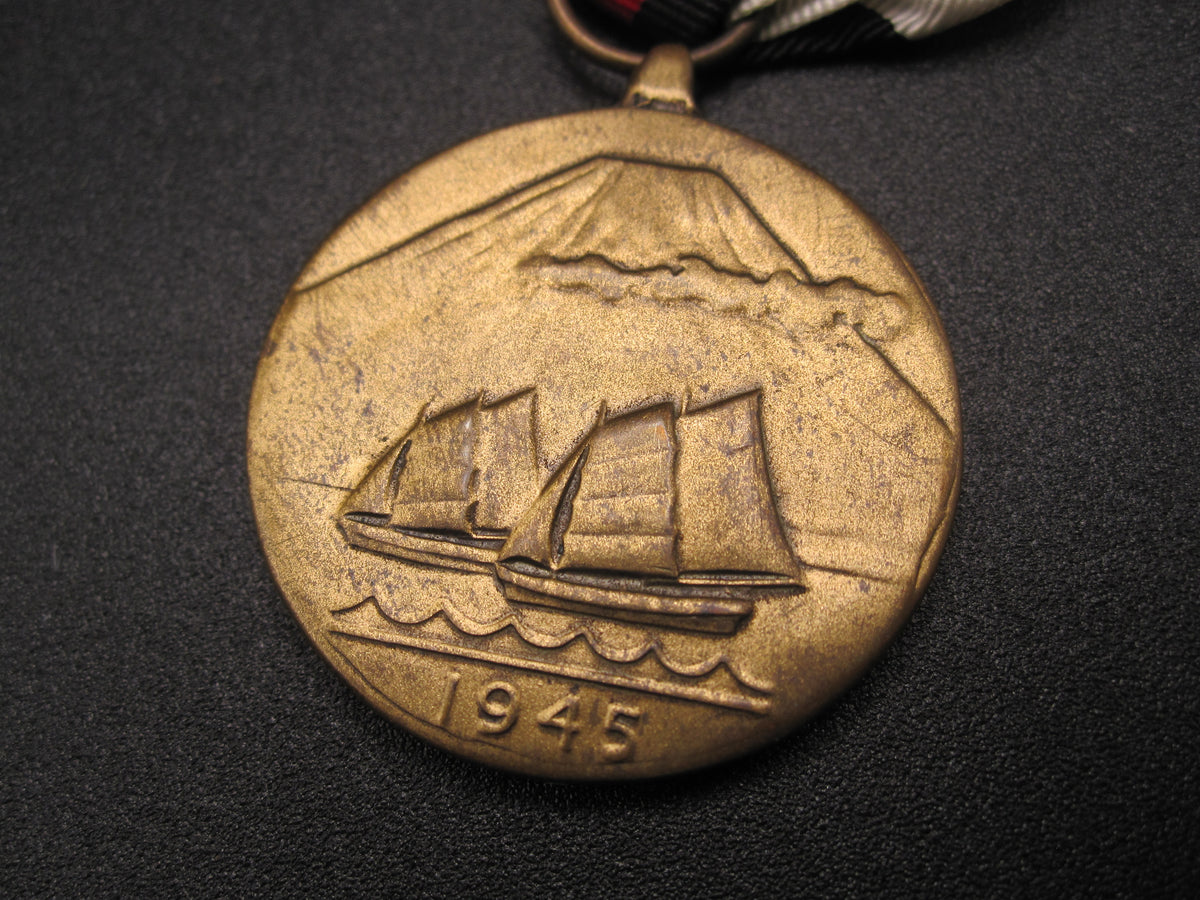 H.W.  - -   Army of Occupation Medal Germany 1945   2.Weltkrieg