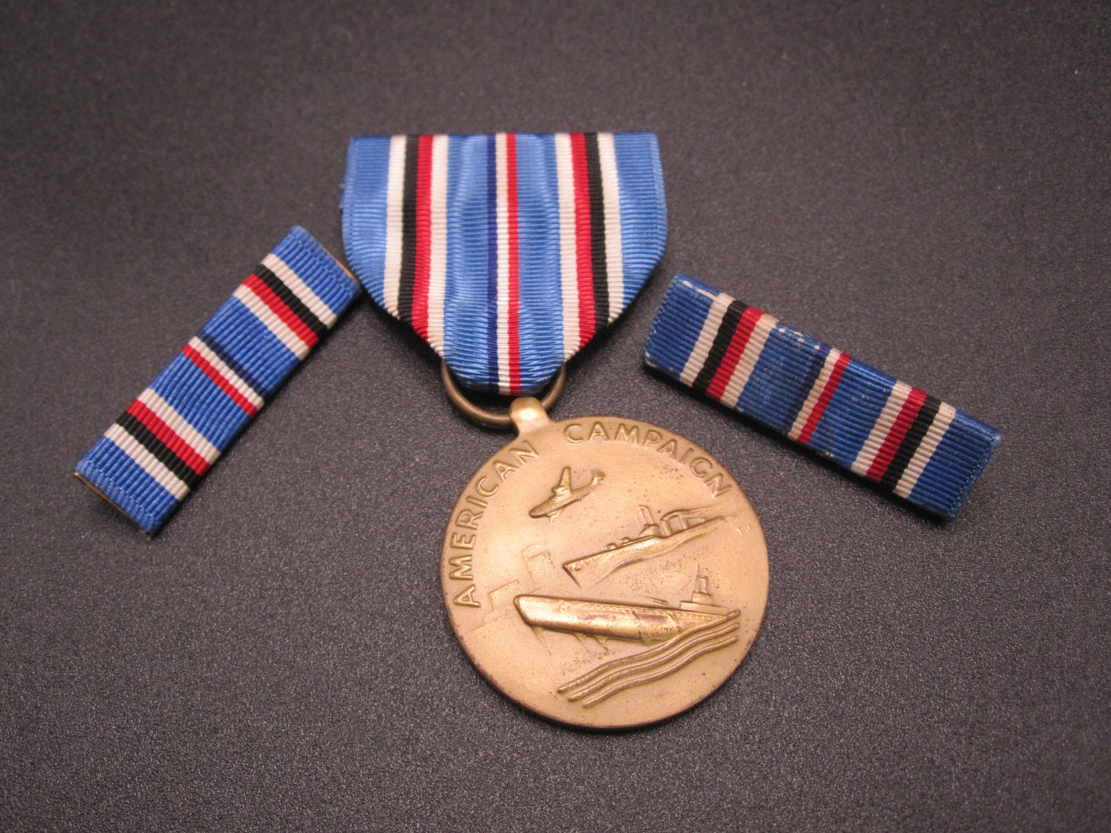 H.W.  - -    American Campaign Medal 1941 - 1945