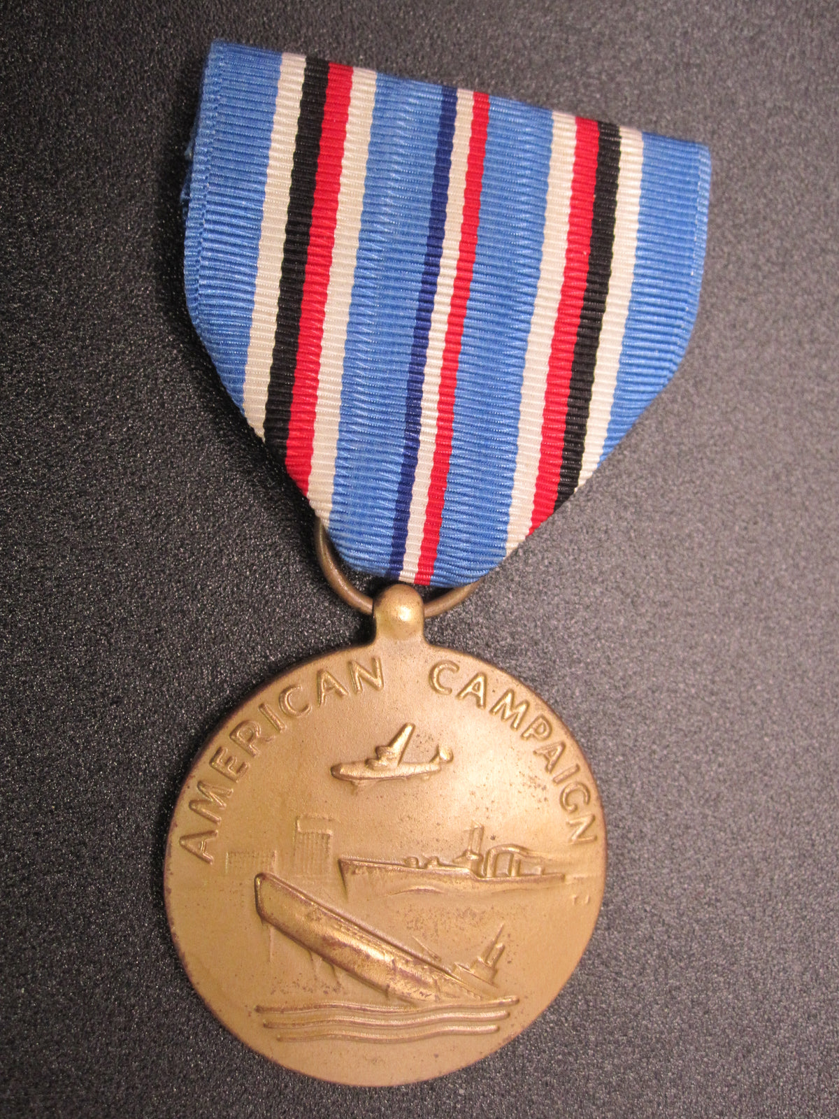 H.W.  - -    American Campaign Medal 1941 - 1945