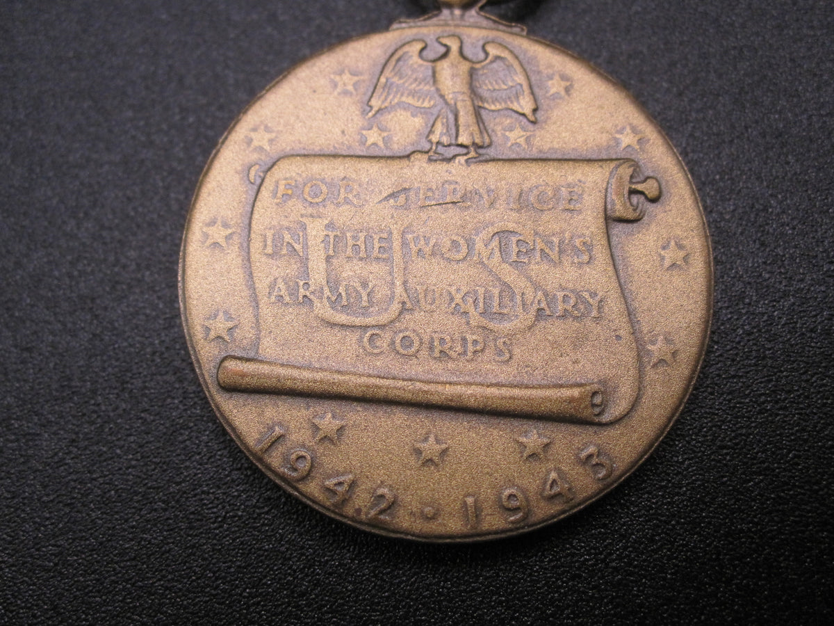 H.W.  - -    Women&#39;s Army Corps Service Medal 1942 - 1943