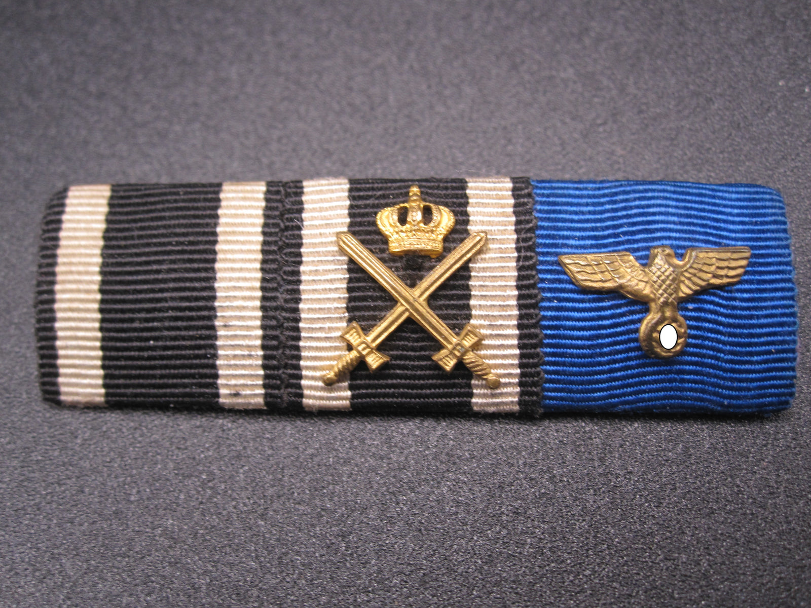 3er Feldspange / Ordensspange  Ritterkreuz Hausorden von Hohenzollern etc