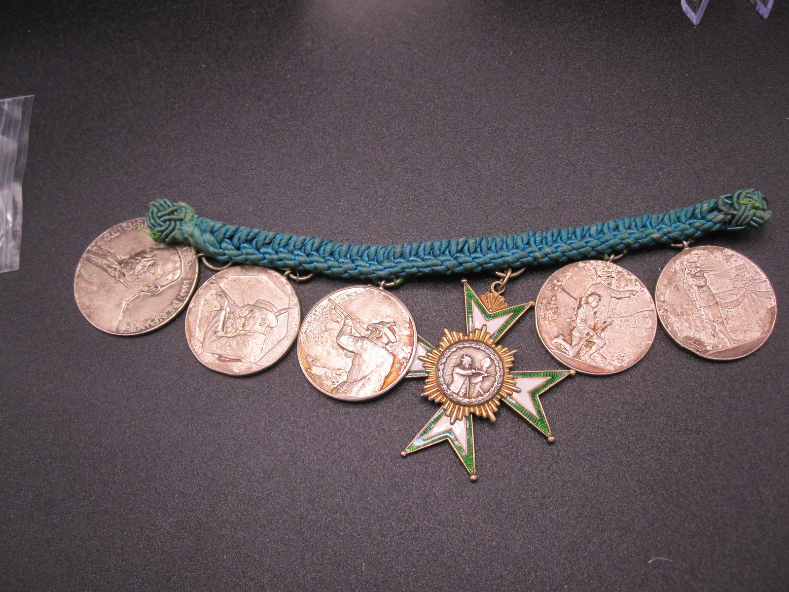 6 Alte Jagdabzeichen jagdliche Schützenorden Schützenmedaille 1927 & 1928 echtes SILBER