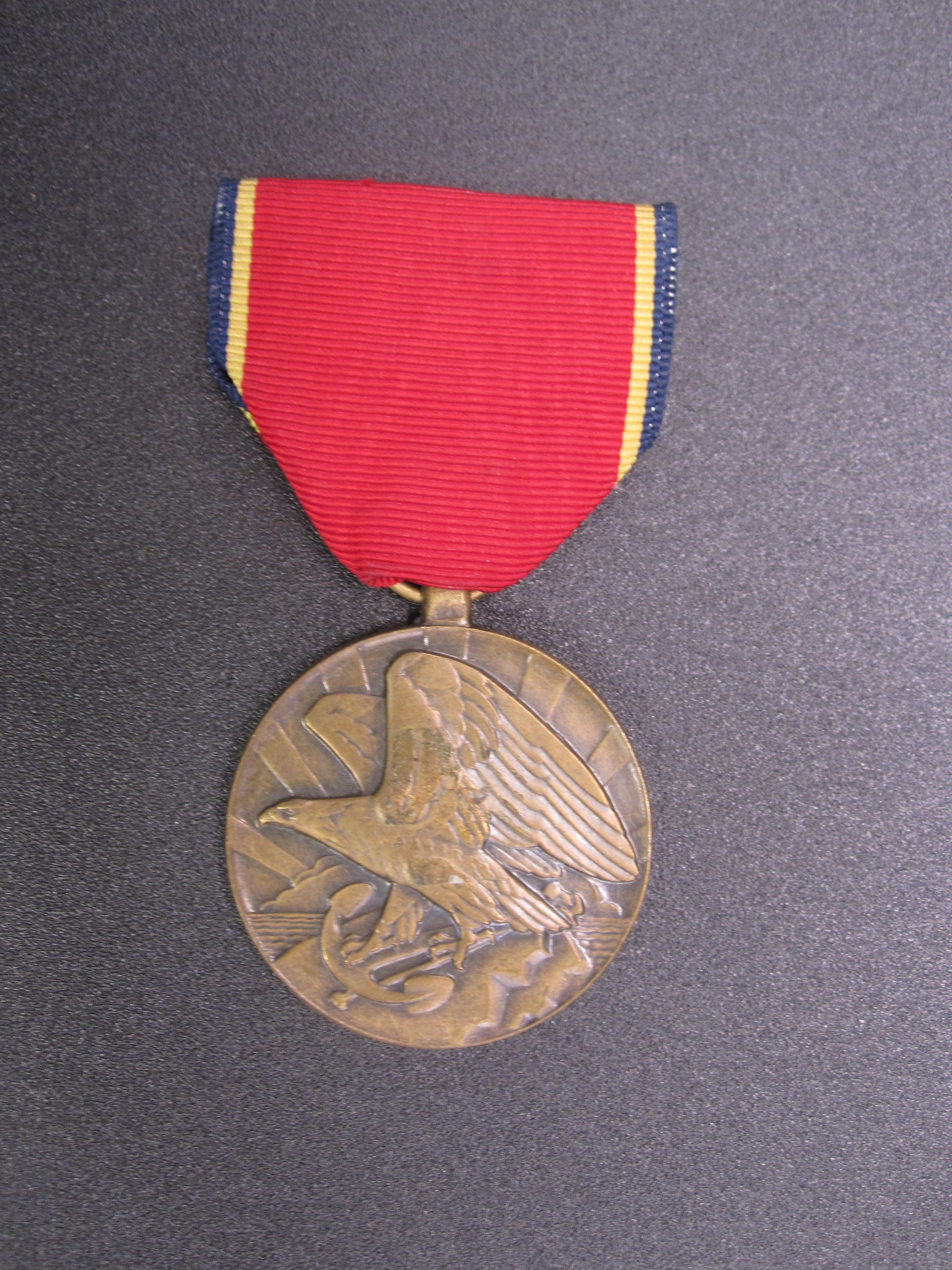 H.W.  - -     Naval  Reserve Medal 1941 - 1945 World War 2