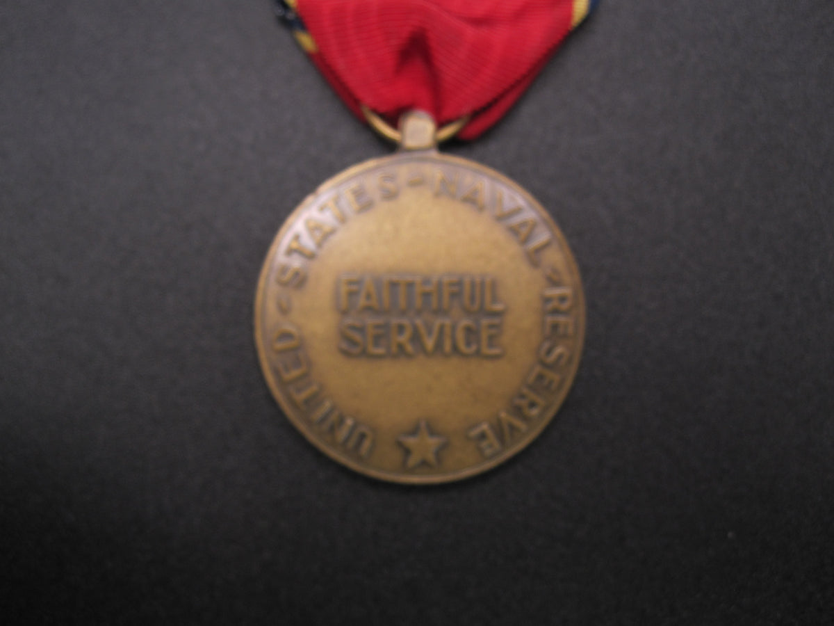 H.W.  - -     Naval  Reserve Medal 1941 - 1945 World War 2