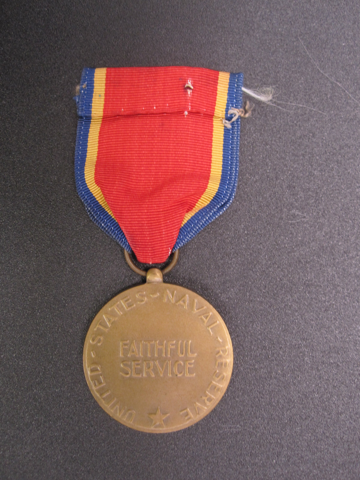 H.W.  - -     Naval  Reserve Medal 1941 - 1945 World War 2