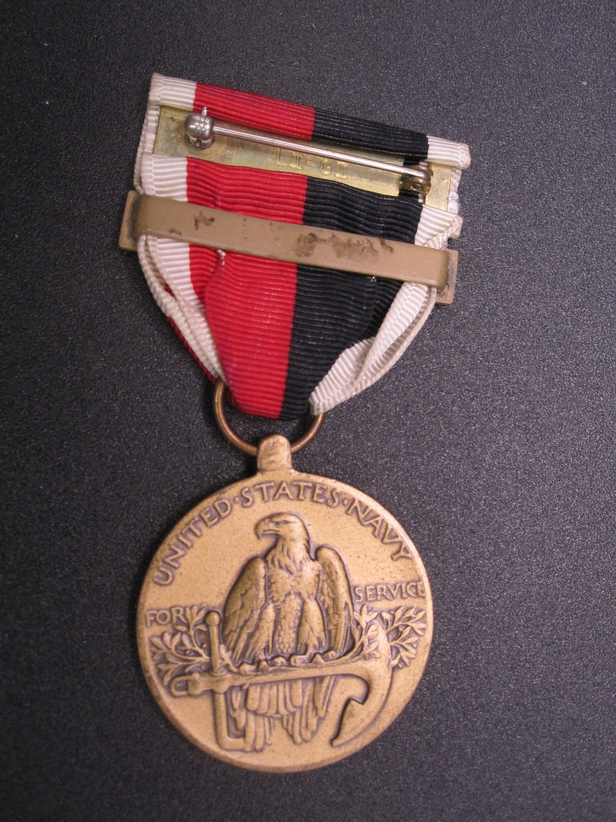 H.W.  - -  Occupation Service Medal 1941-1945  -Navy- 2.Weltkrieg