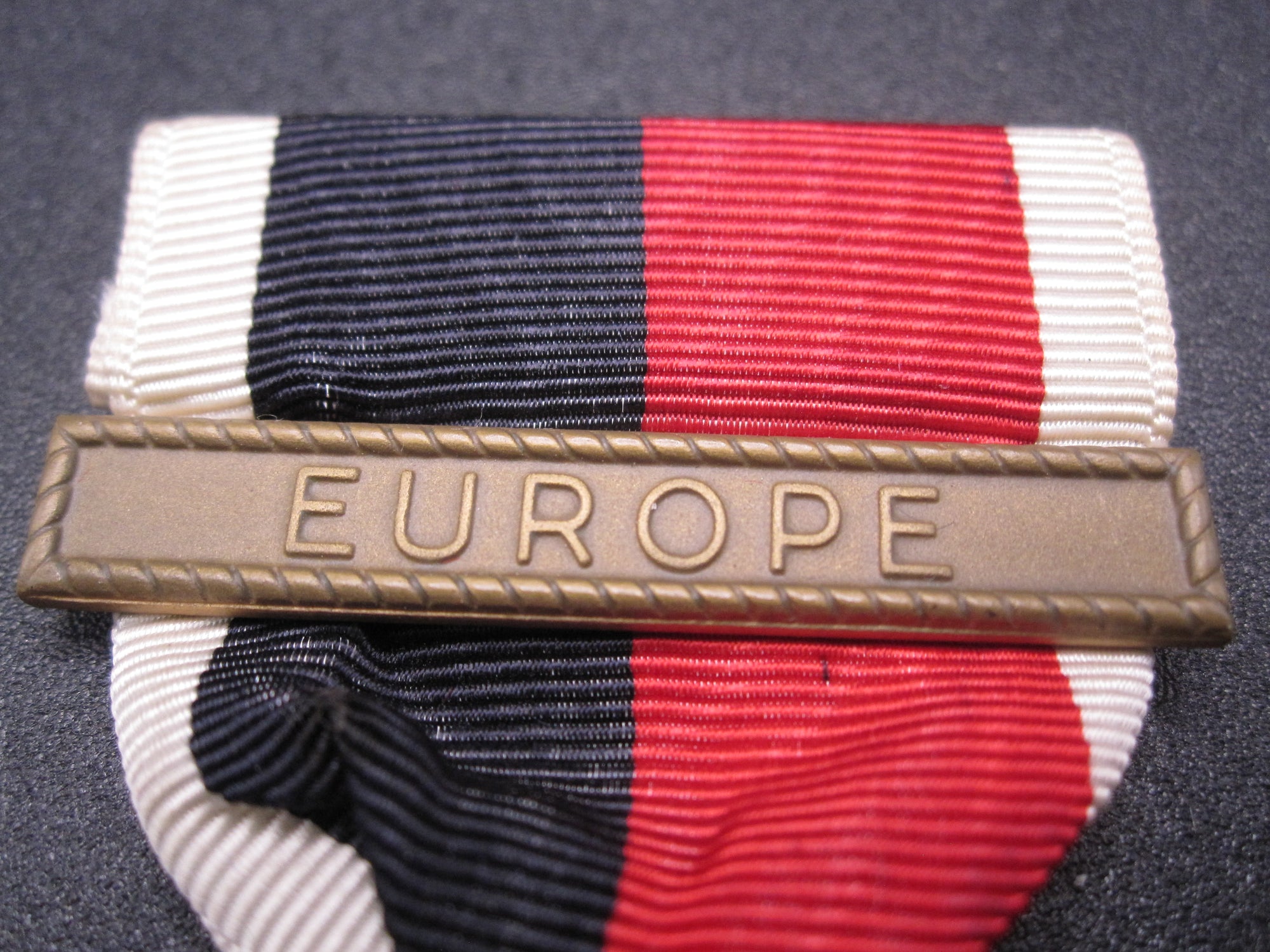 H.W.  - -  Occupation Service Medal 1941-1945  -Navy- 2.Weltkrieg