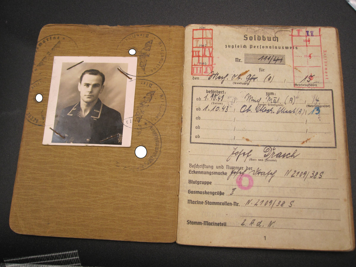 H.W.   -  -   Soldbuch Kriegsmarine Atlantikküste Zerstörer Kriegsabzeichen