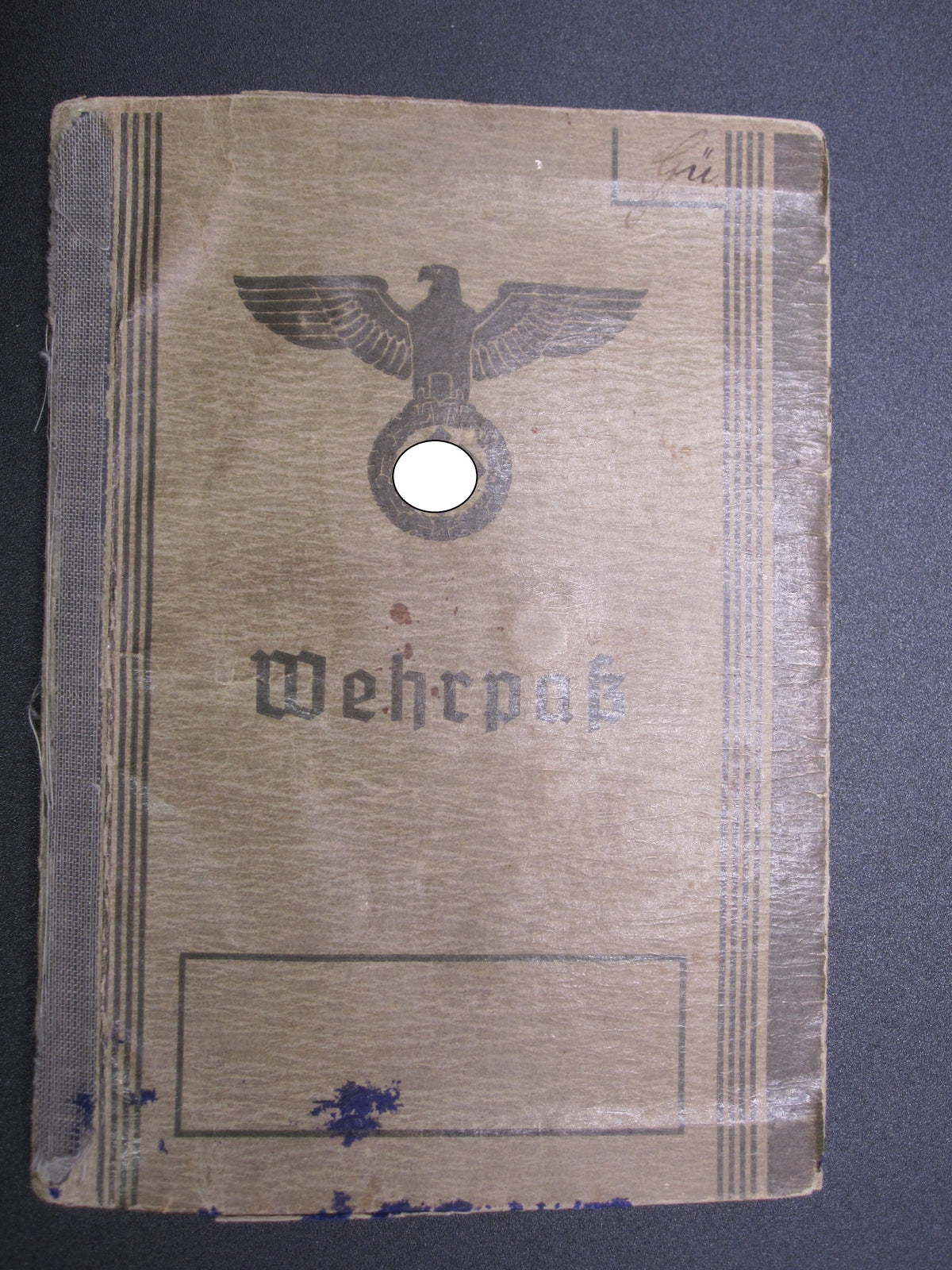 H.W.  -  -  Wehrpaß Division Feldherrnhalle