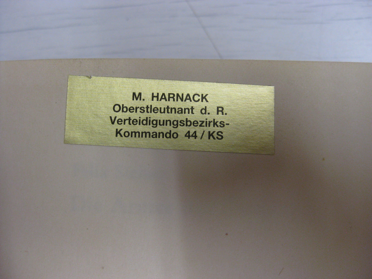 Buch Armee der Geächteten Aus dem Besitz eines Trägers der Nahkampfspange in Gold