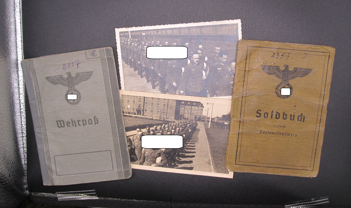 H.W.  -  -   Wehrpaß &amp; Soldbuch  KURLANDBAND