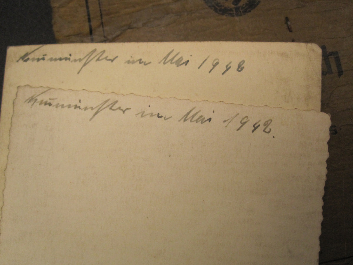 H.W.  -  -   Wehrpaß &amp; Soldbuch  KURLANDBAND