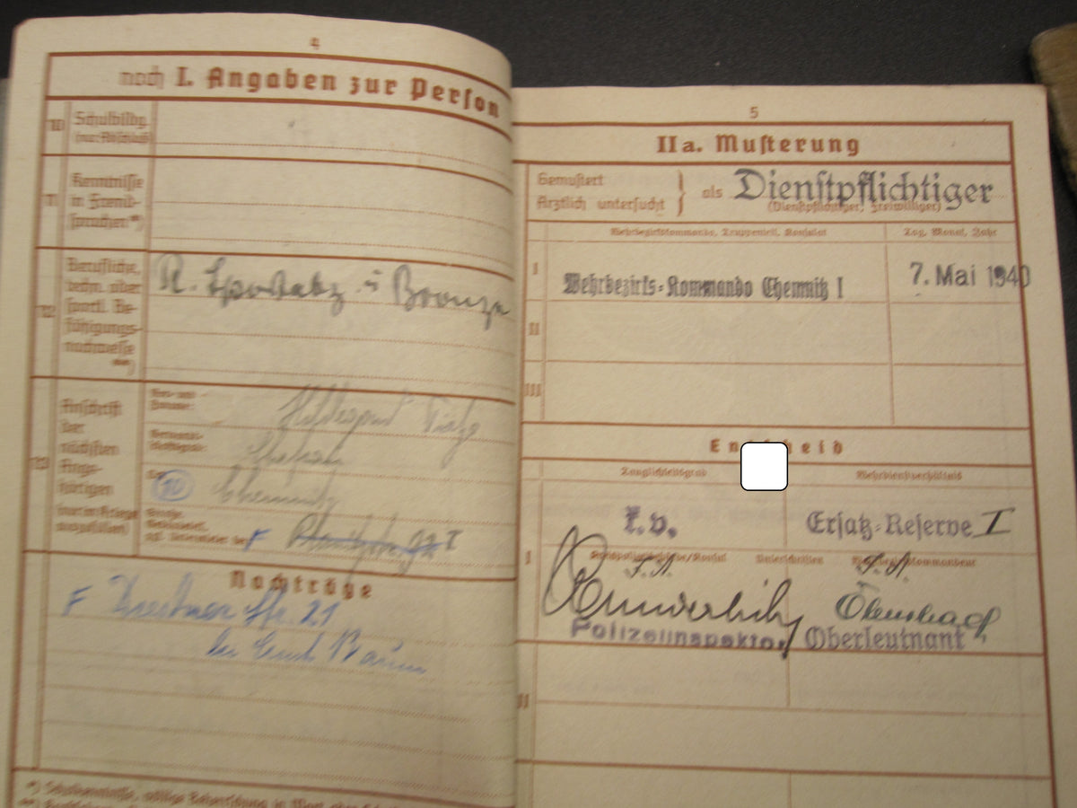 H.W.  -  -   Wehrpaß &amp; Soldbuch  KURLANDBAND