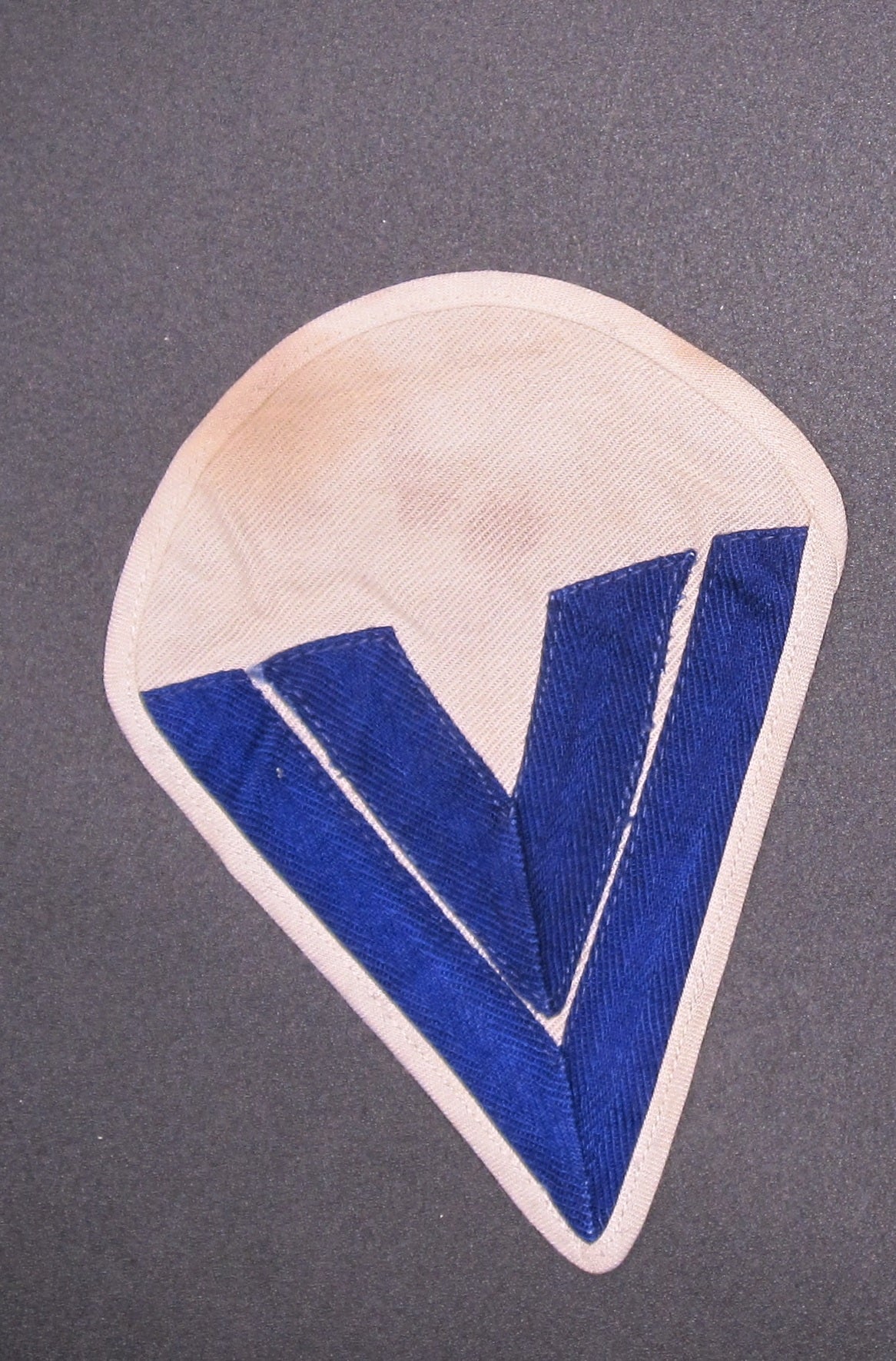 H.W.      ORIGINAL Abzeichen Matrosenabzeichen