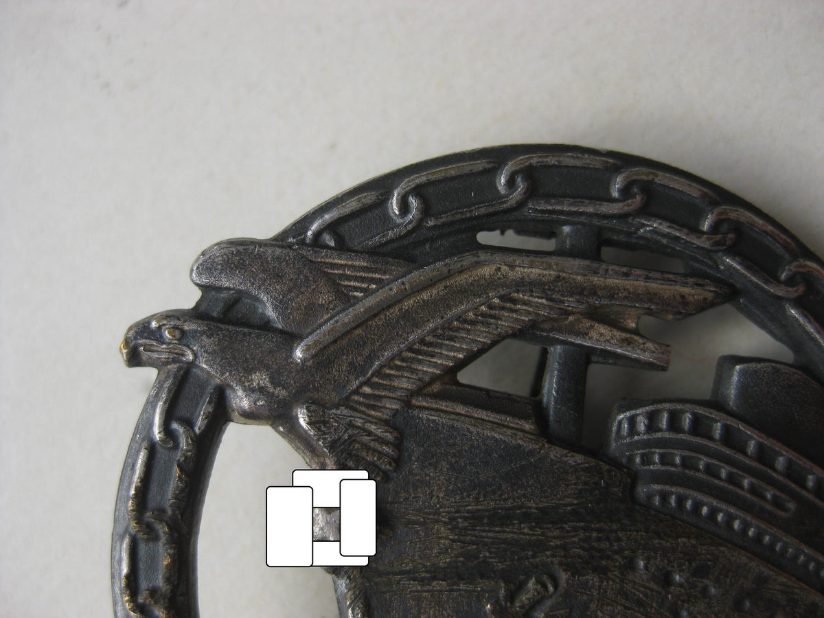 Blockadebrecher Kriegsabzeichen Hersteller: Otto Placzek in Berlin