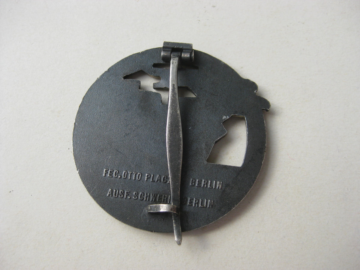 Blockadebrecher Kriegsabzeichen Hersteller: Otto Placzek in Berlin