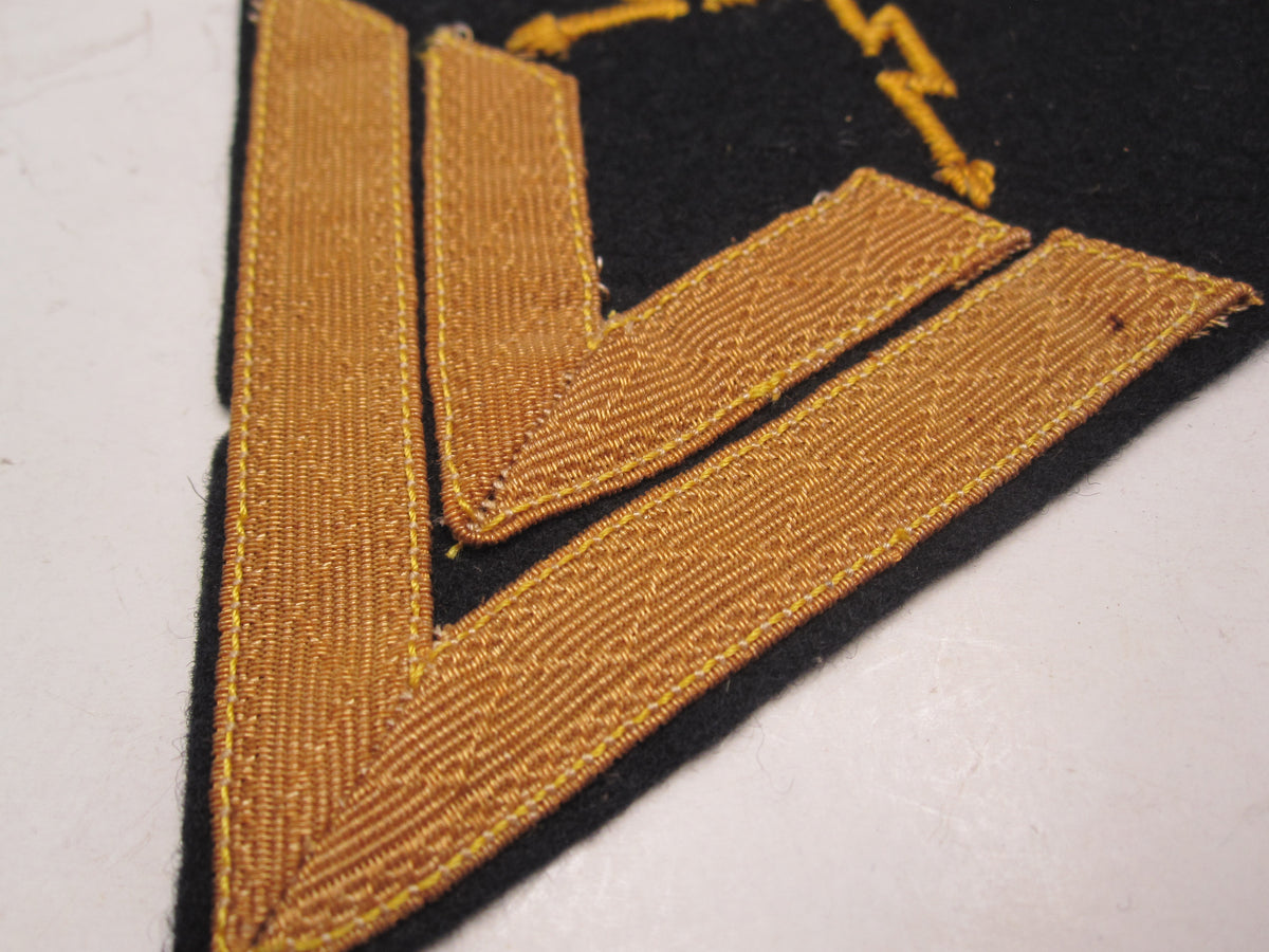 H.W.  -  -   ORIGINAL Abzeichen Fernschreiberlaufbahn