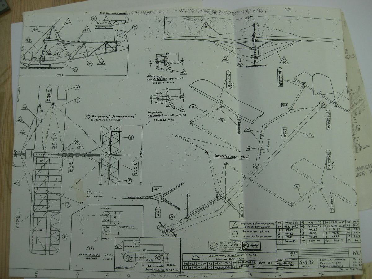 Buch Luftfahrt - Lehrbuch eines deutschen Fliegers ARGUS Flugmotoren in Berlin