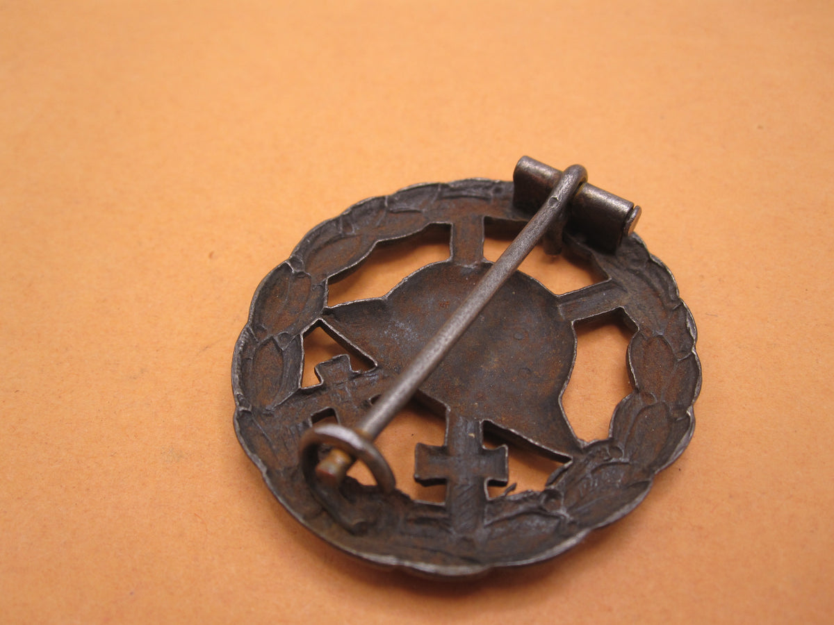 Verwundetenabzeichen in Silber 1918 aus Eisen (VAZ)