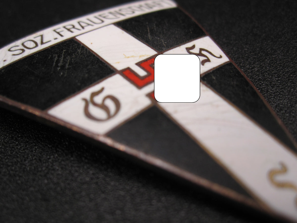 Mitgliedsabzeichen deutsche NS-Frauenschaft NSFM Hersteller: RZM &quot;75&quot;