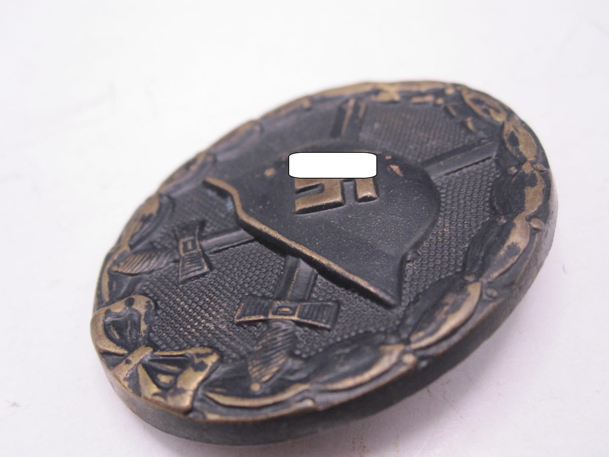Verwundetenabzeichen 1939 in Schwarz Hersteller: &quot;L/11&quot;