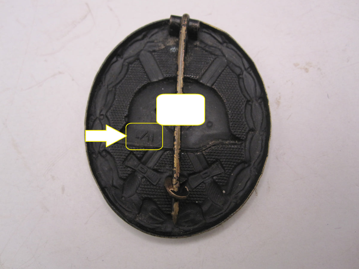 Verwundetenabzeichen 1939 in Schwarz Hersteller: &quot;L/11&quot;