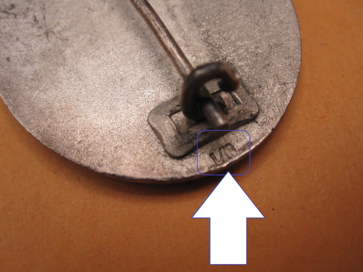 Verwundetenabzeichen in Silber Hersteller: L/18  sehr seltene Variante