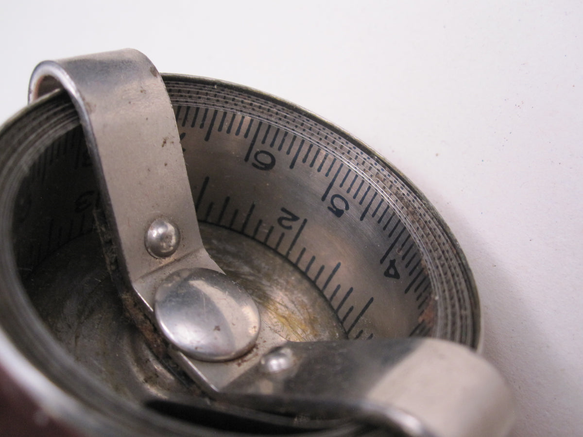 Unbekannt ?????? Bandmaß ??? Wehrmacht Ausrüstung ???